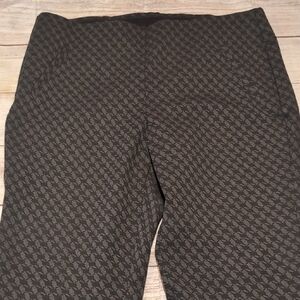 Chico's Women's Black & Gray Houndstooth Pull On Leggings Size 2.5/14